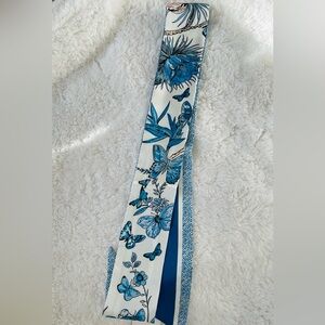 Floral and Butterfly Print Twilly